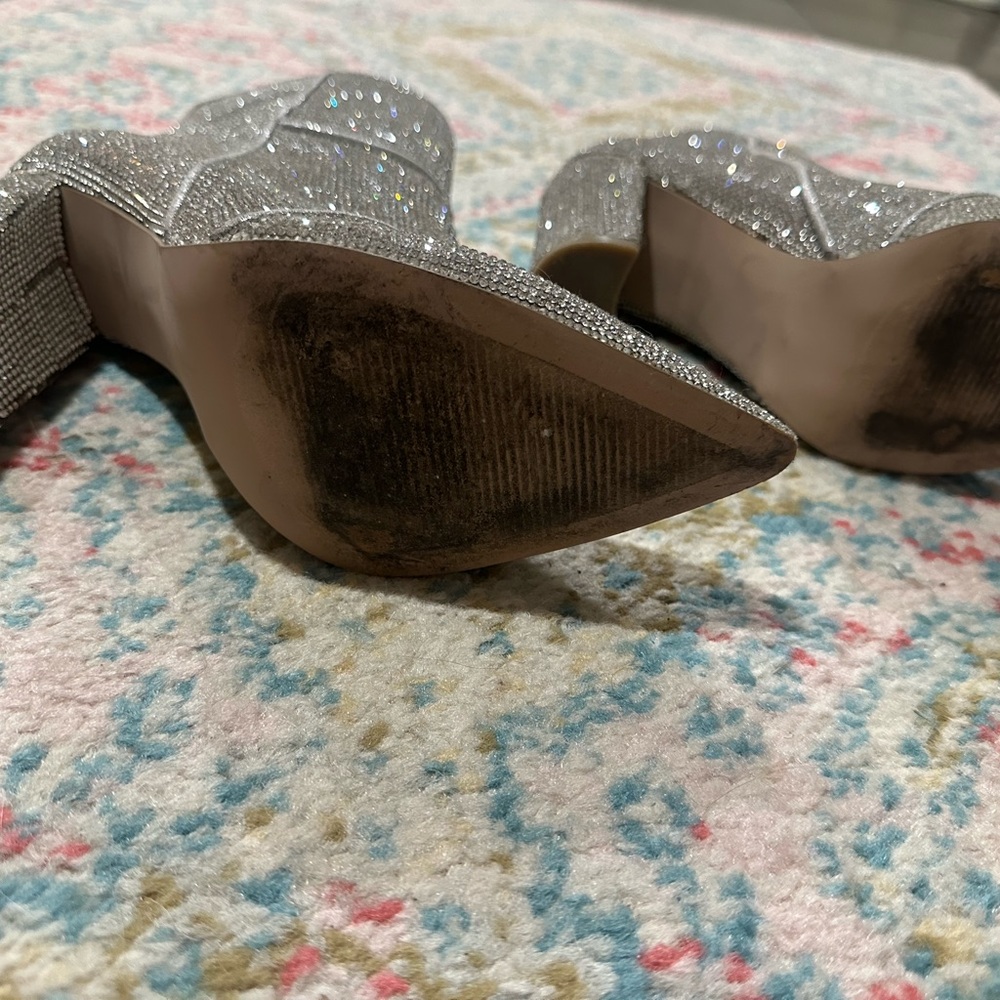 Steve Madden Silver Rhinestone Heeled Boots only wore twice - Picture 6 of 10